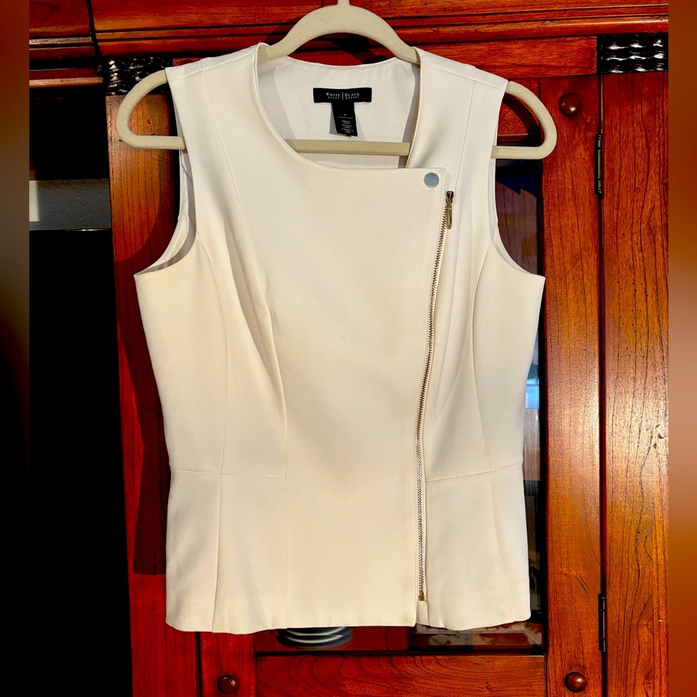 White House Black Market Tailored Top
